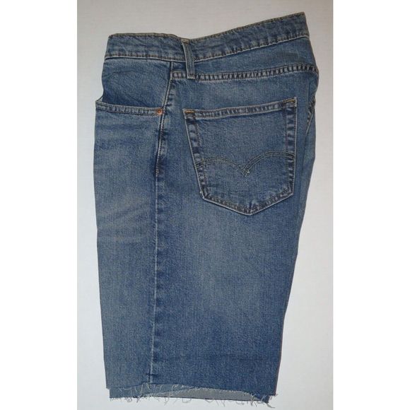 Levi's 511 Men's Sz 32 Blue Denim Slim Straight Jean Shorts - Picture 4 of 7